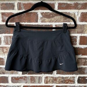 Nike Dri Fit Black Double Ruffle Hem Skort Size Small